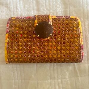 Vera Bradley Tiki Straw Clutch Bali Gold Yellow Purple Brown Wood Wicker